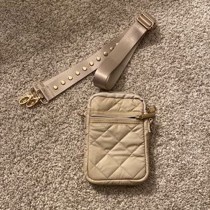 Haute Shore Buff cell phone bag